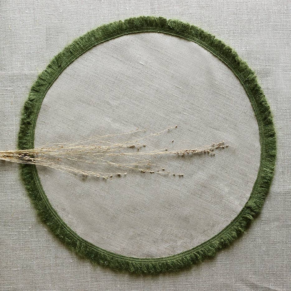 Sets de table en LIN naturel frange verte